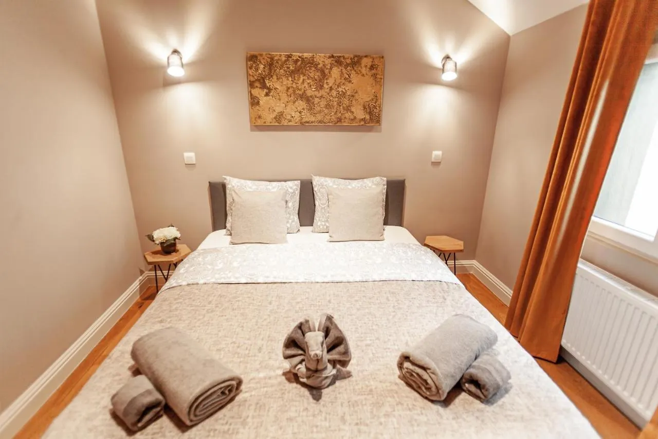 Luxury Suites Palace By Rikas Hotels 安特卫普